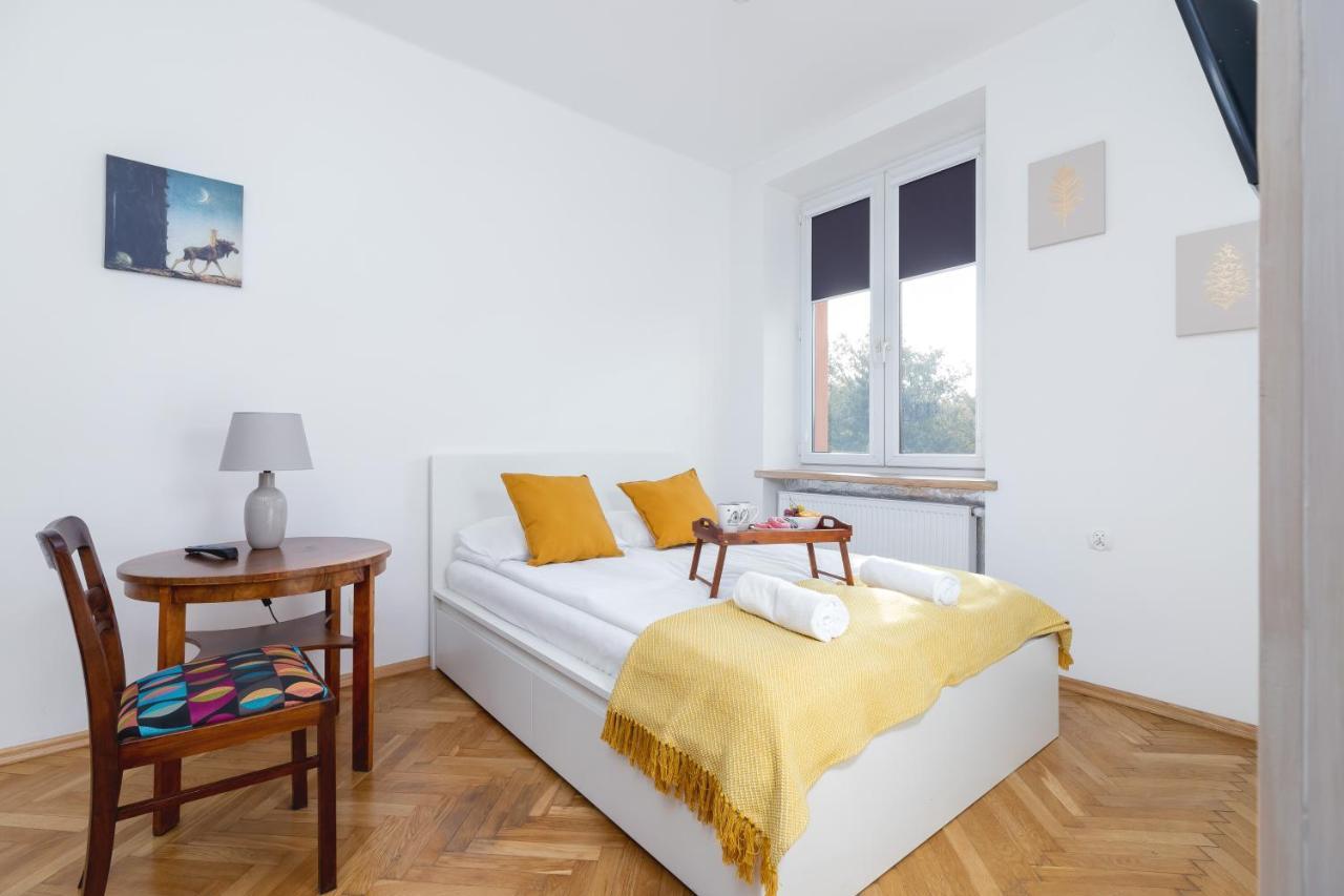 Old Town Apartments Basztowa By Renters 크라쿠프 외부 사진