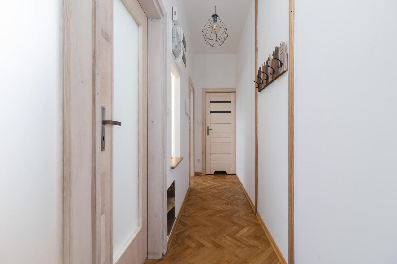 Old Town Apartments Basztowa By Renters 크라쿠프 외부 사진