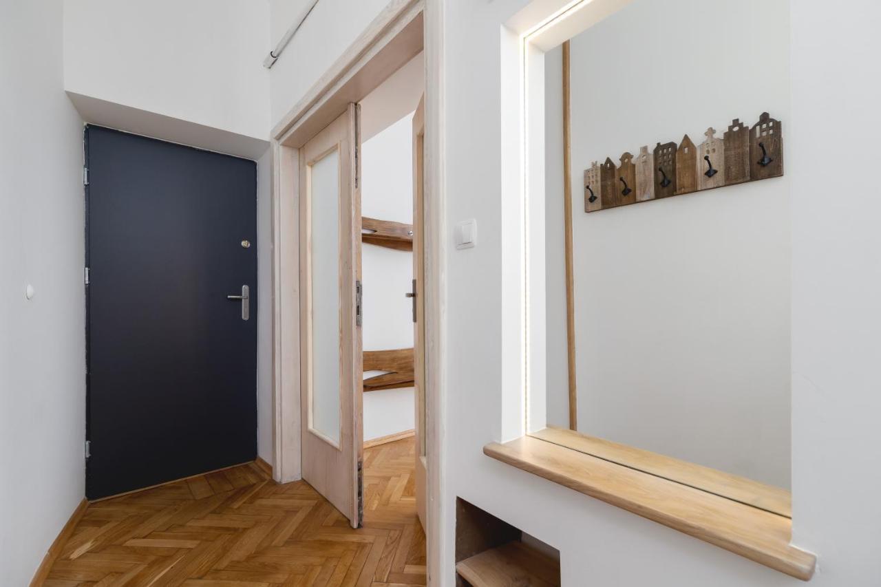 Old Town Apartments Basztowa By Renters 크라쿠프 외부 사진