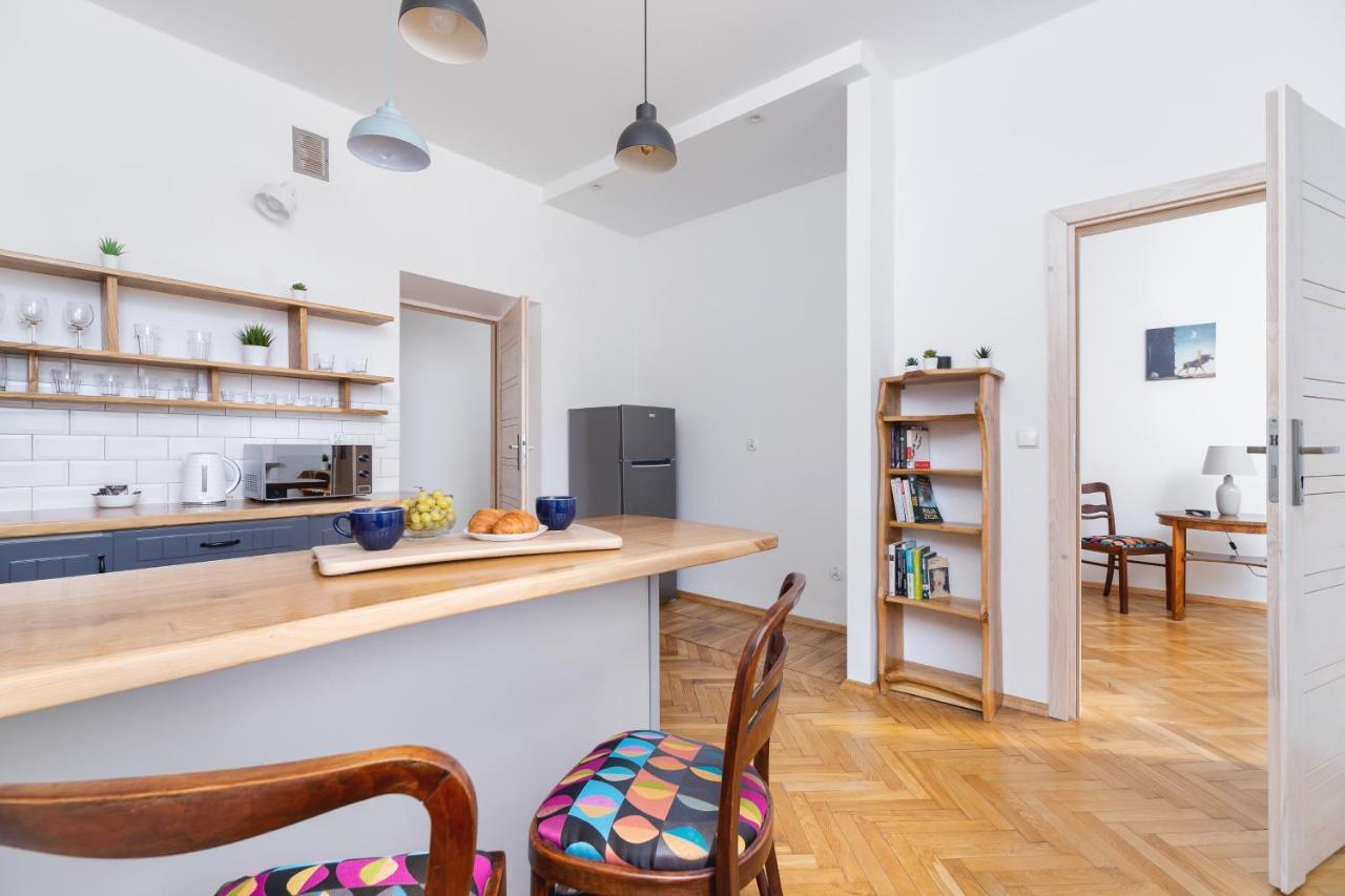 Old Town Apartments Basztowa By Renters 크라쿠프 외부 사진